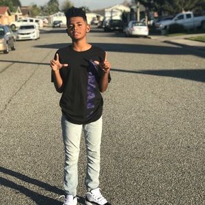 Meet your Posher, Elijah